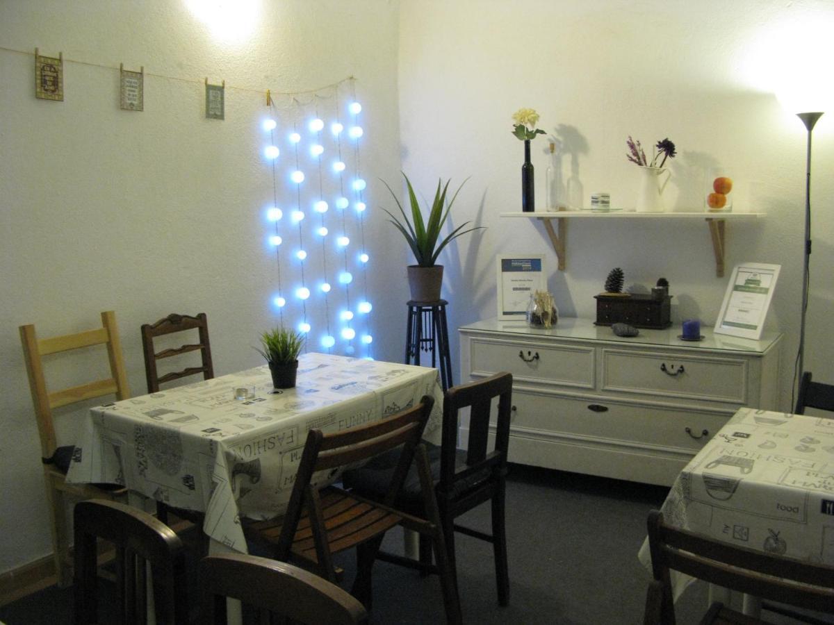 Johnie's Place & Suites Lisboa